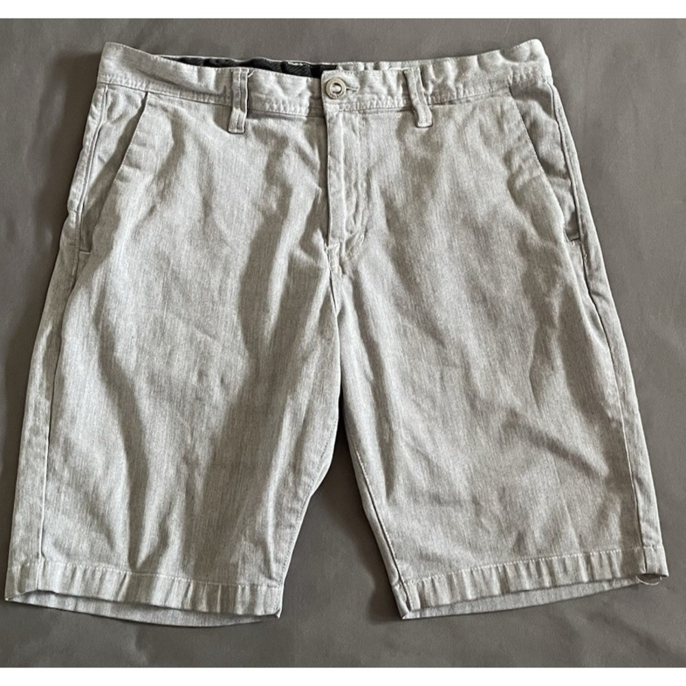 Volcom Chino Shorts Men's Sz 34 Gray Flat Front Casual Skateboarding Golf Shorts